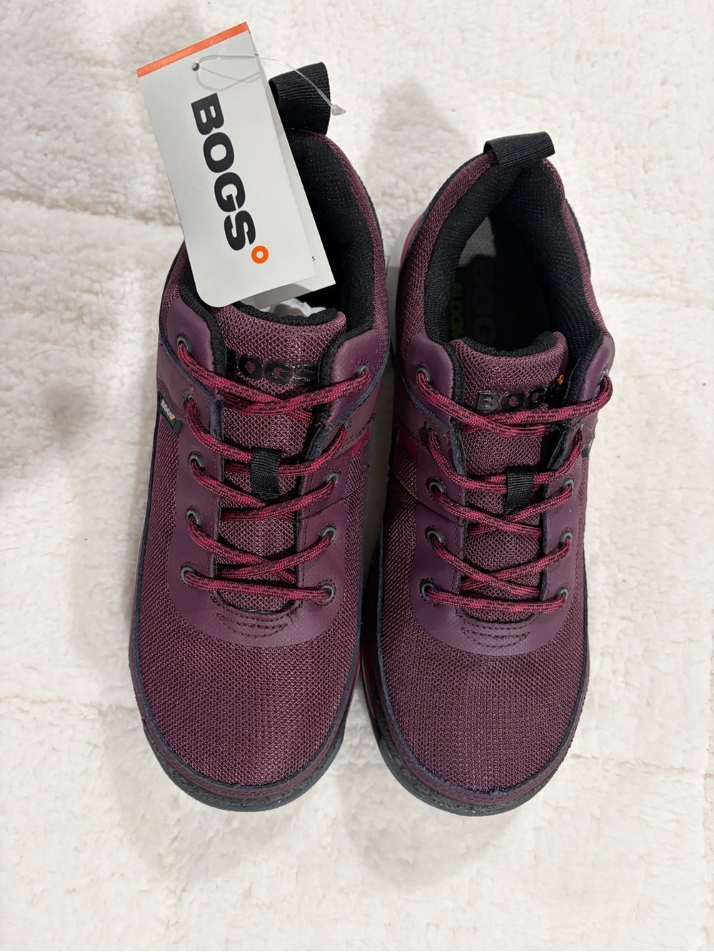 BOGS Women's Plum Athletic Lace-Up Sneakers